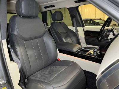 2023 Land Rover Range Rover SE