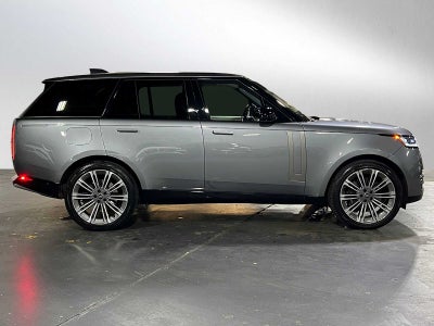 2023 Land Rover Range Rover SE