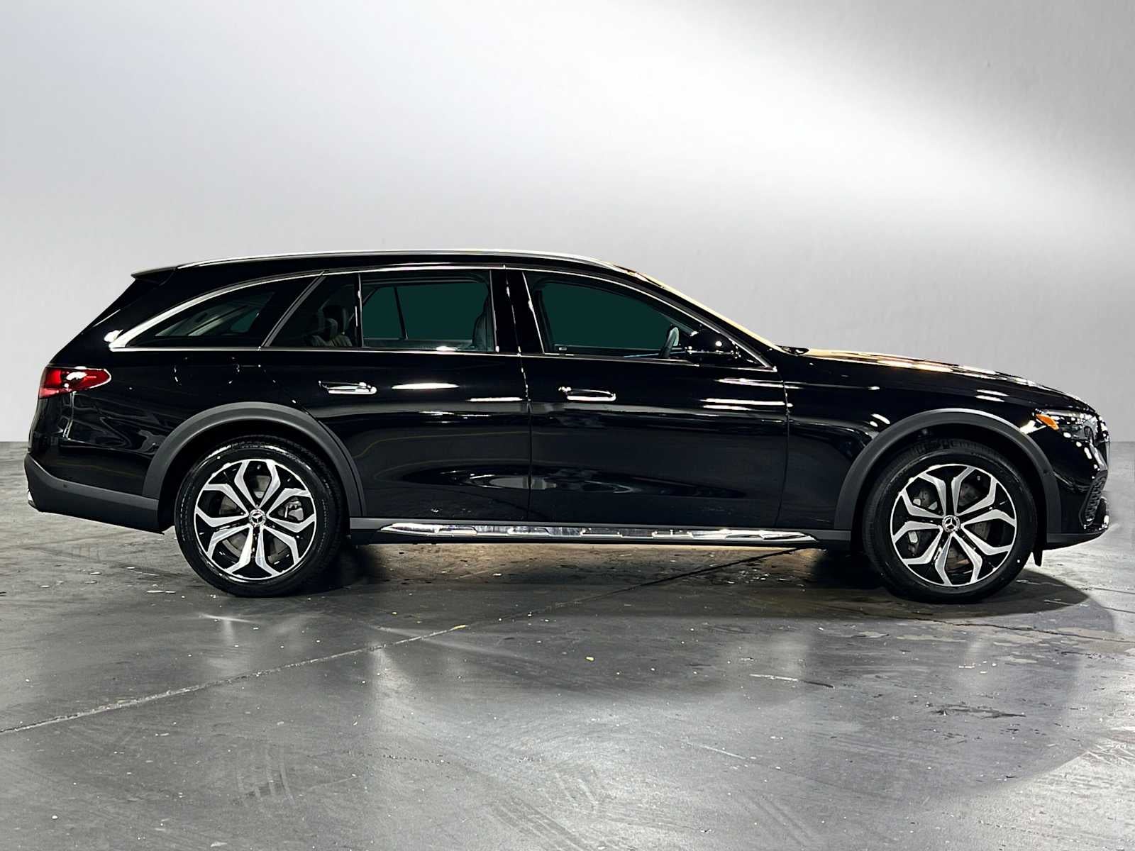 2025 Mercedes-Benz E-Class E 450