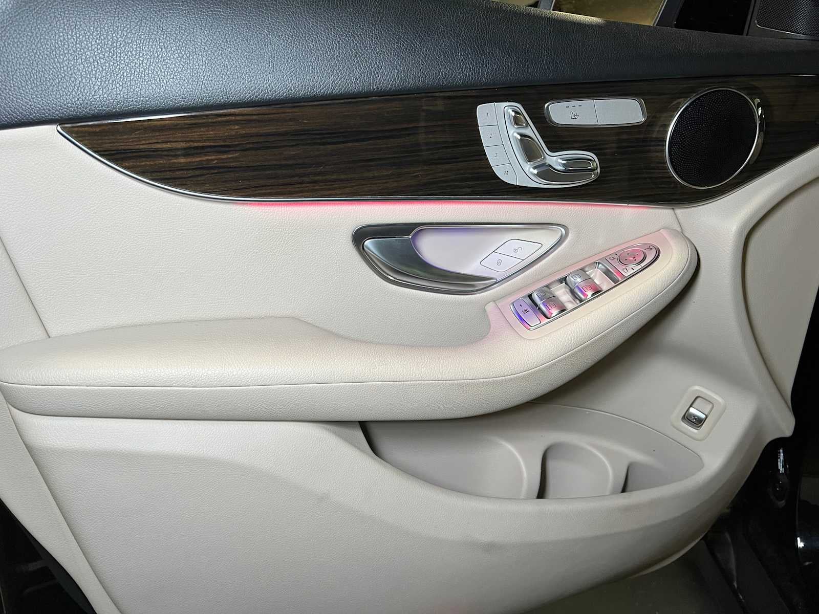 2020 Mercedes-Benz GLC GLC 300