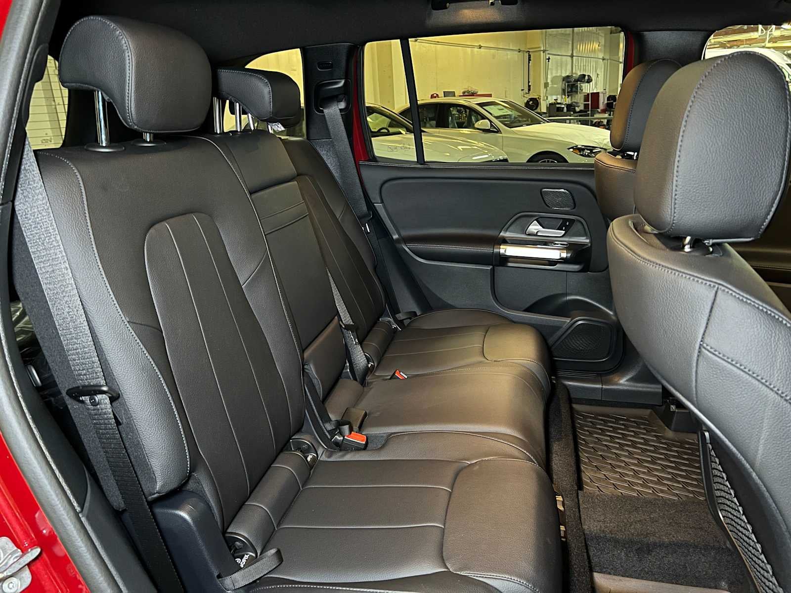 2025 Mercedes-Benz GLB GLB 250