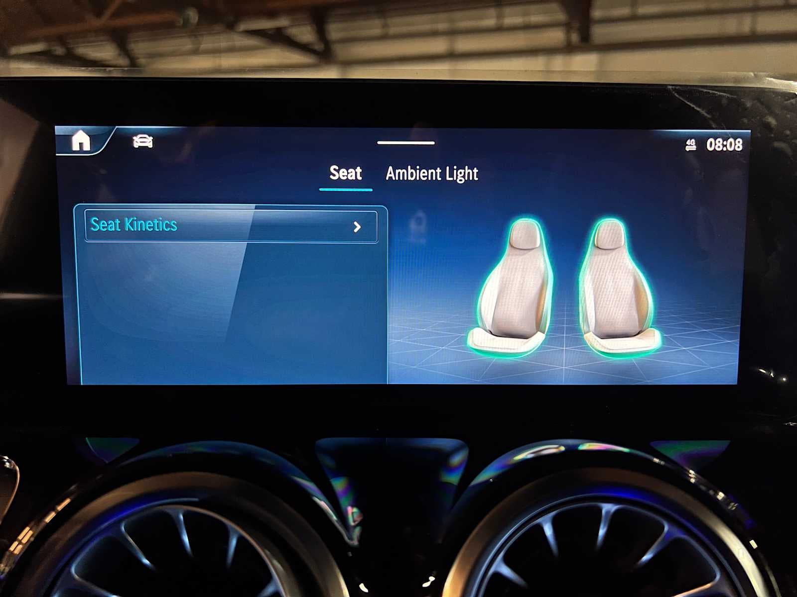 2025 Mercedes-Benz GLB GLB 250