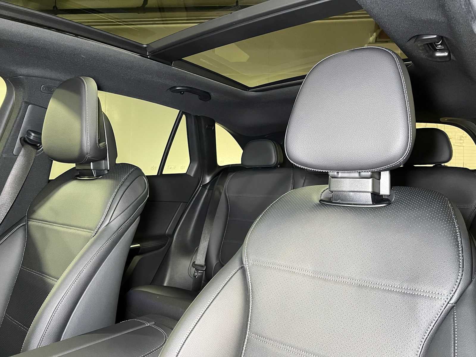 2025 Mercedes-Benz GLC GLC 300