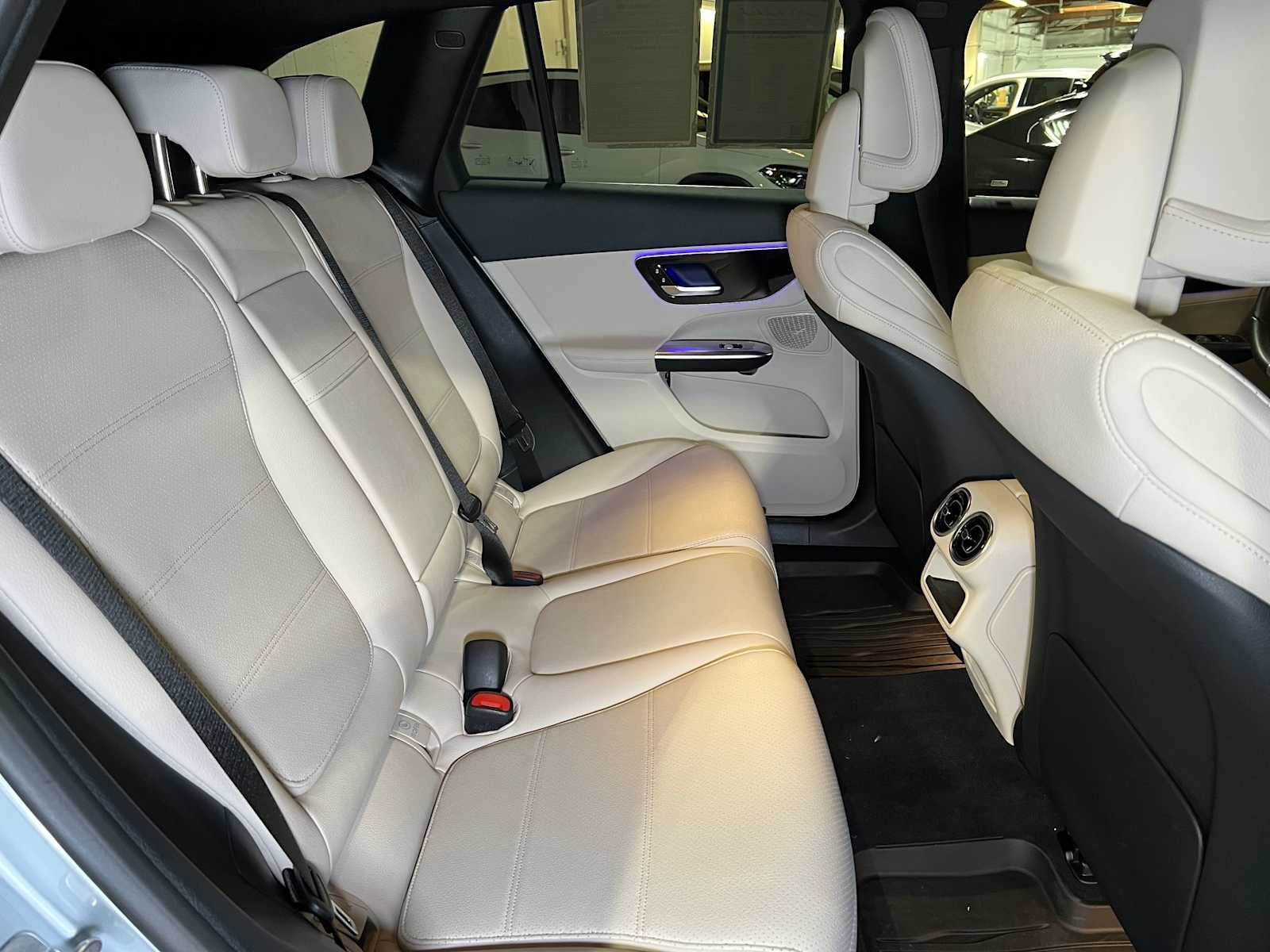 2025 Mercedes-Benz GLC GLC 300