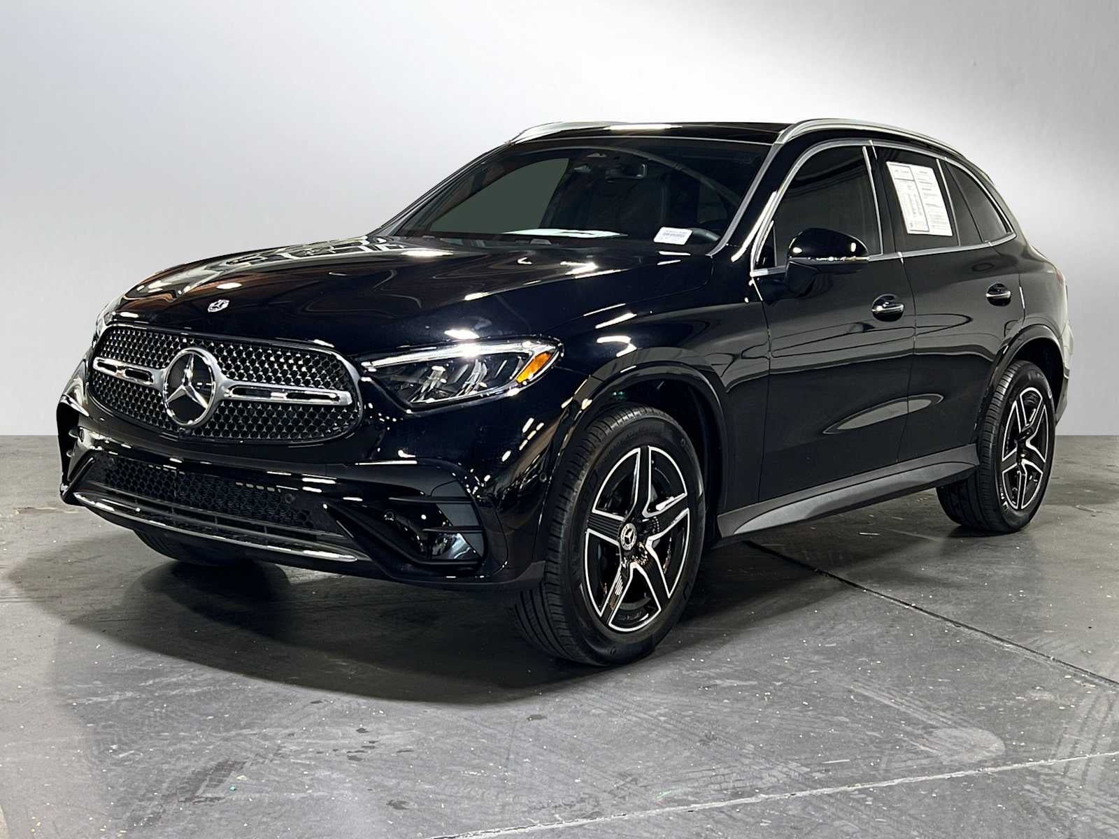 2025 Mercedes-Benz GLC GLC 300