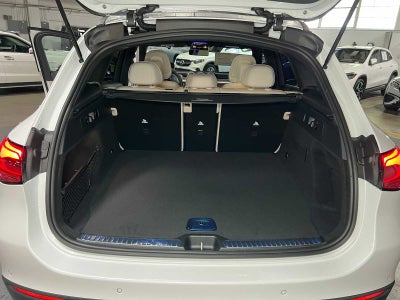 2025 Mercedes-Benz GLC GLC 300