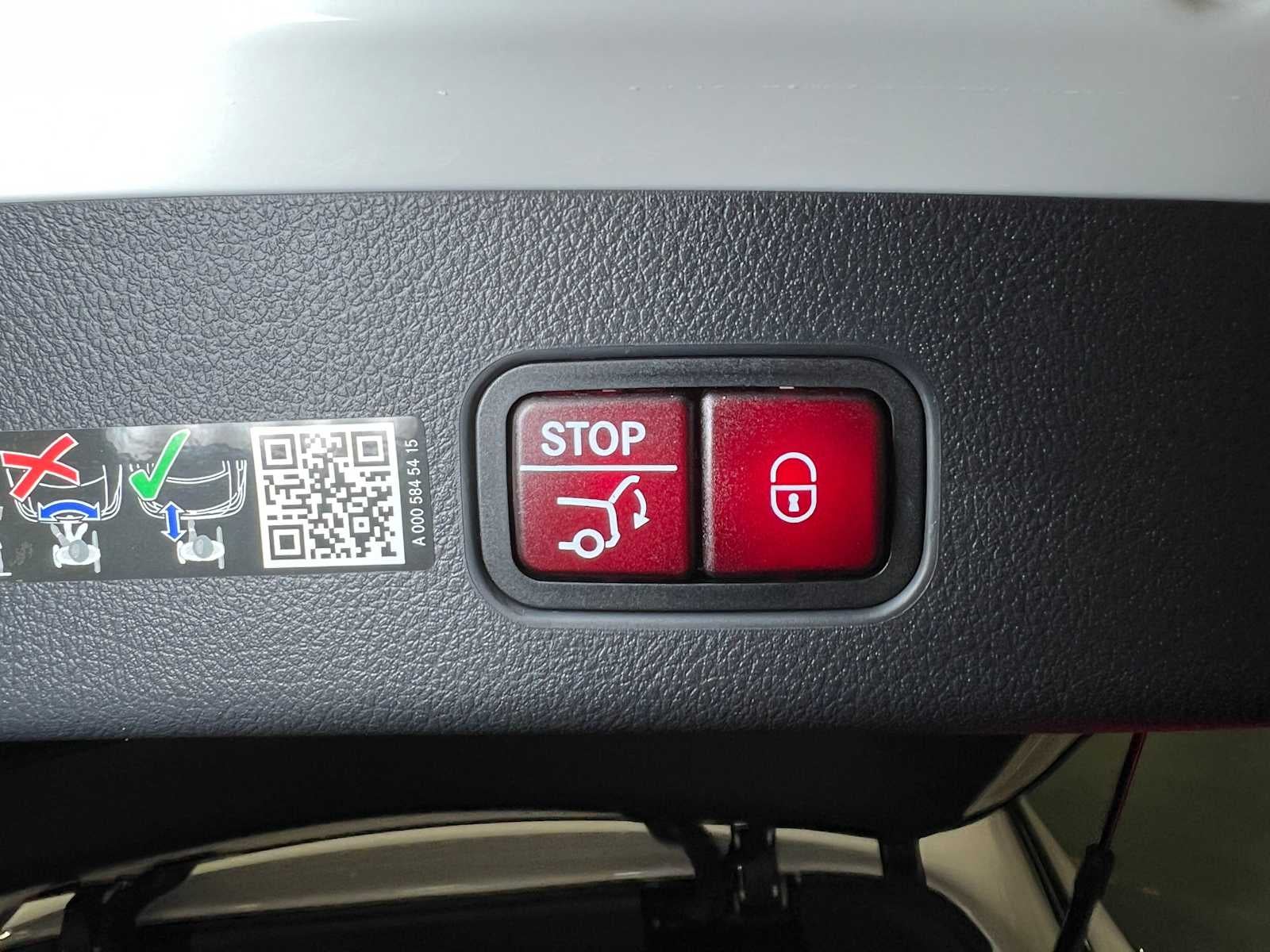 2025 Mercedes-Benz GLC GLC 300