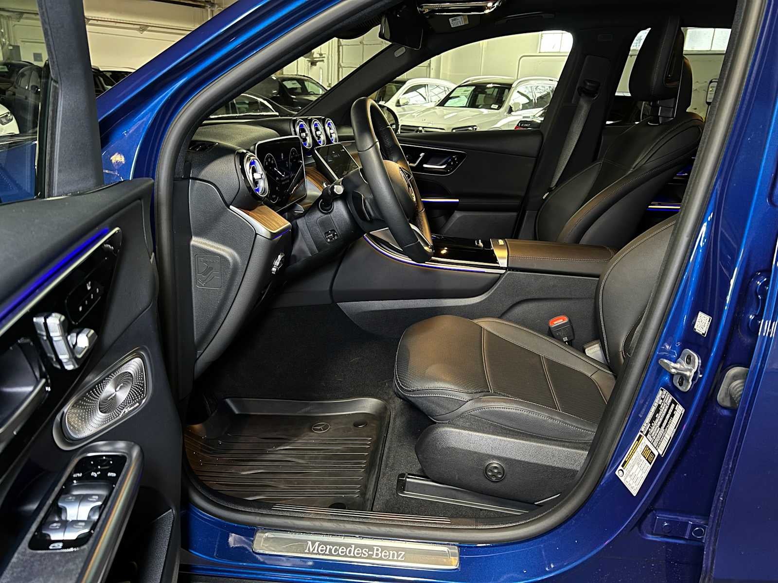 2025 Mercedes-Benz GLC GLC 300