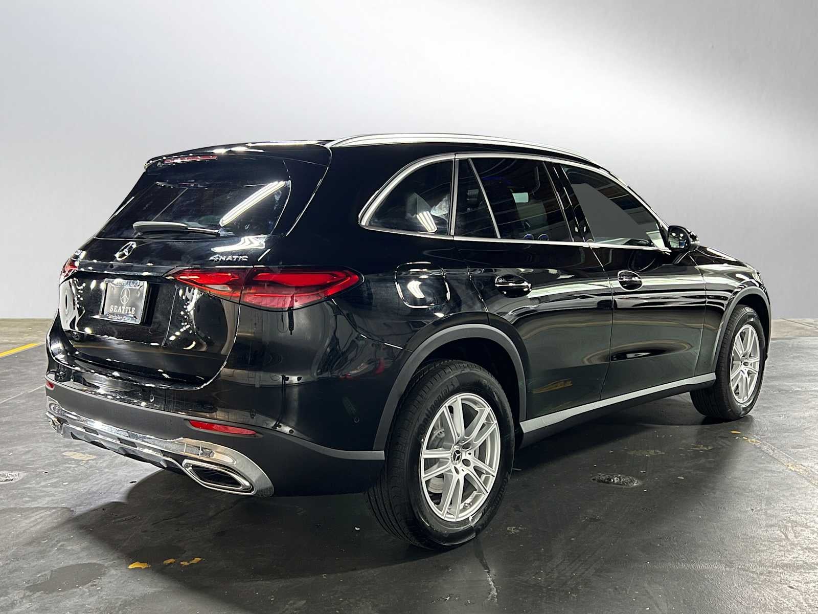 2025 Mercedes-Benz GLC GLC 300