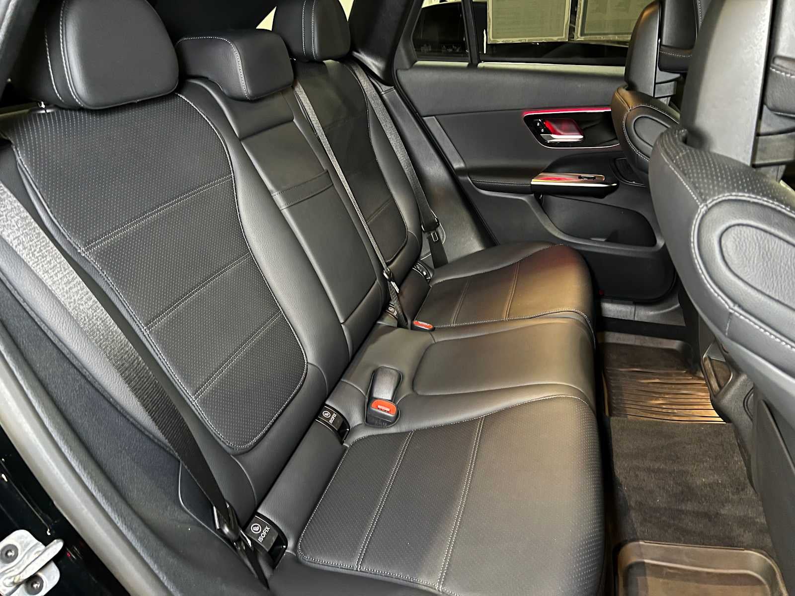 2025 Mercedes-Benz GLC GLC 300