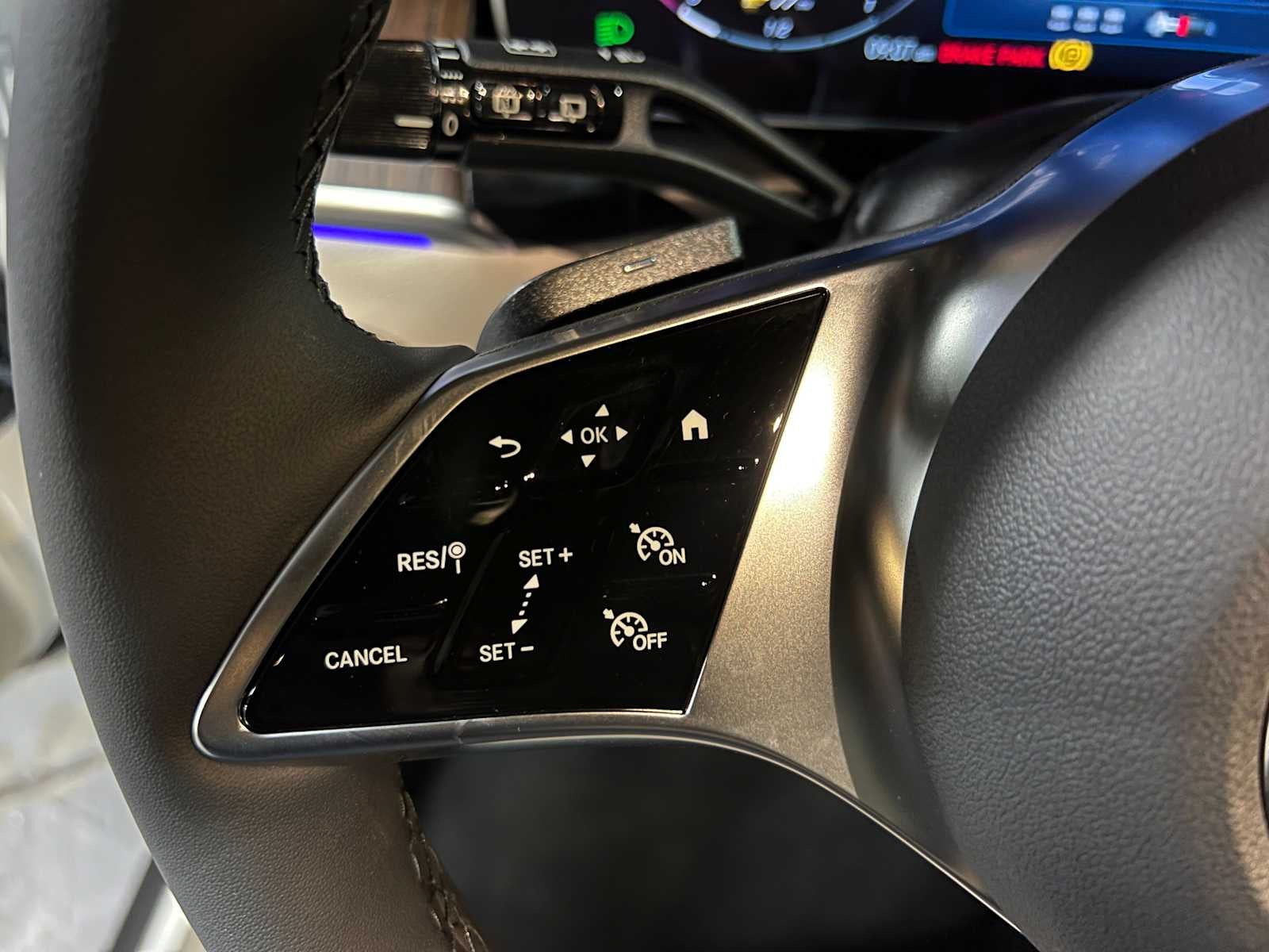 2025 Mercedes-Benz GLC GLC 300