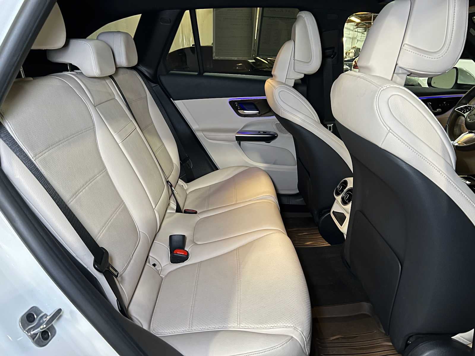 2025 Mercedes-Benz GLC GLC 300