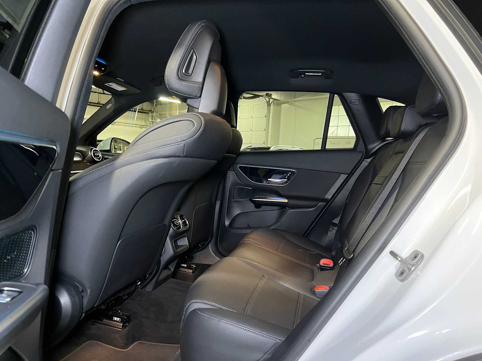 2025 Mercedes-Benz GLC GLC 300