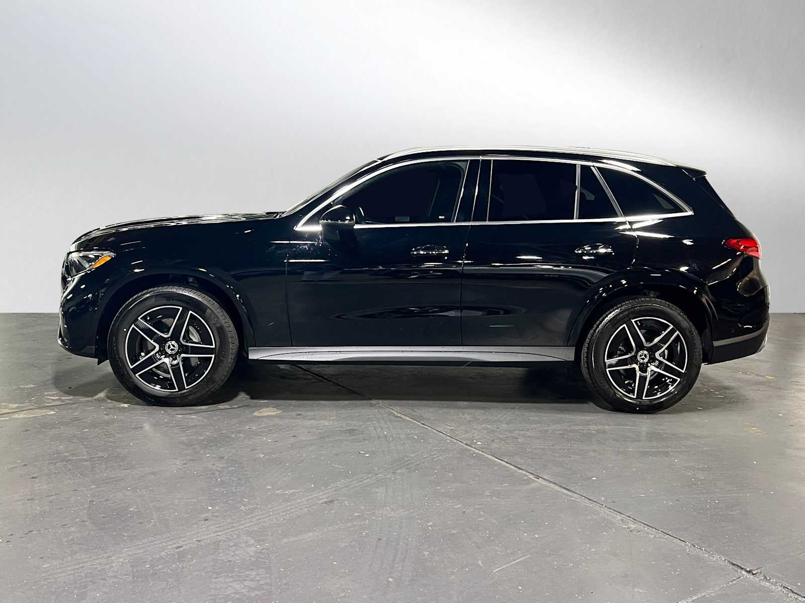 2025 Mercedes-Benz GLC GLC 300