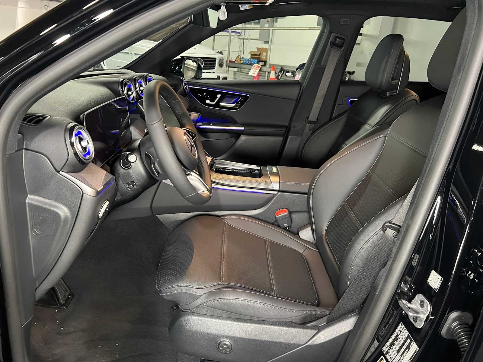 2025 Mercedes-Benz GLC GLC 300