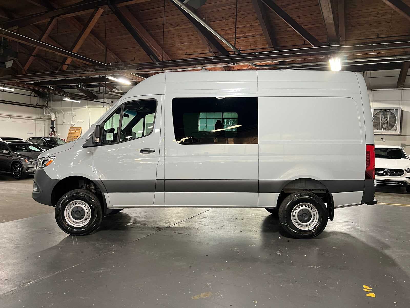 2026 Mercedes-Benz Sprinter 2500 Standard Roof I4 Diesel HO 144" AWD