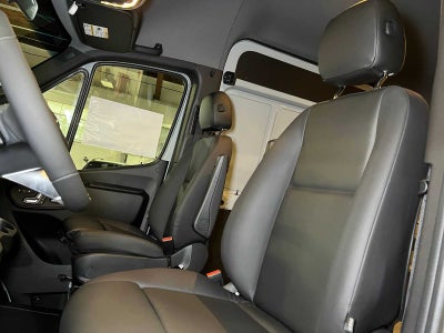 2026 Mercedes-Benz Sprinter 2500 Standard Roof I4 Diesel HO 144" AWD