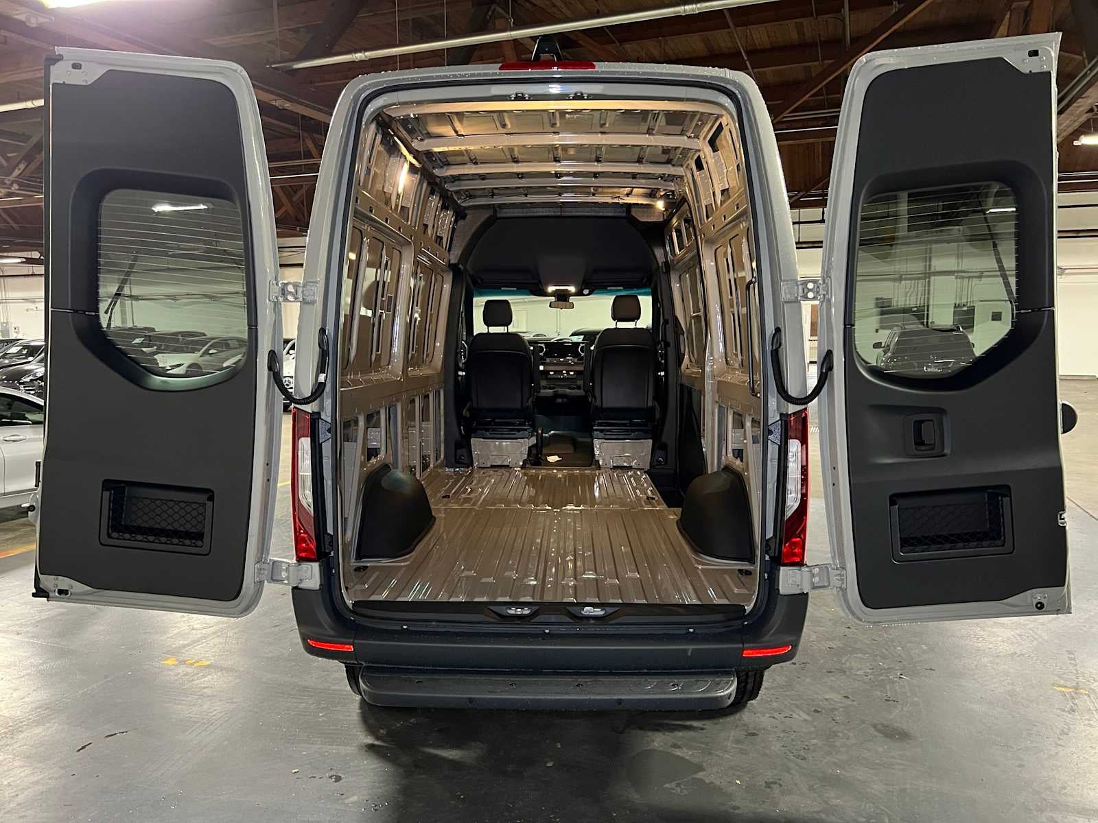 2026 Mercedes-Benz Sprinter 2500 Standard Roof I4 Diesel HO 144" AWD