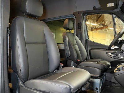 2026 Mercedes-Benz Sprinter 2500 Standard Roof I4 Diesel HO 144" AWD