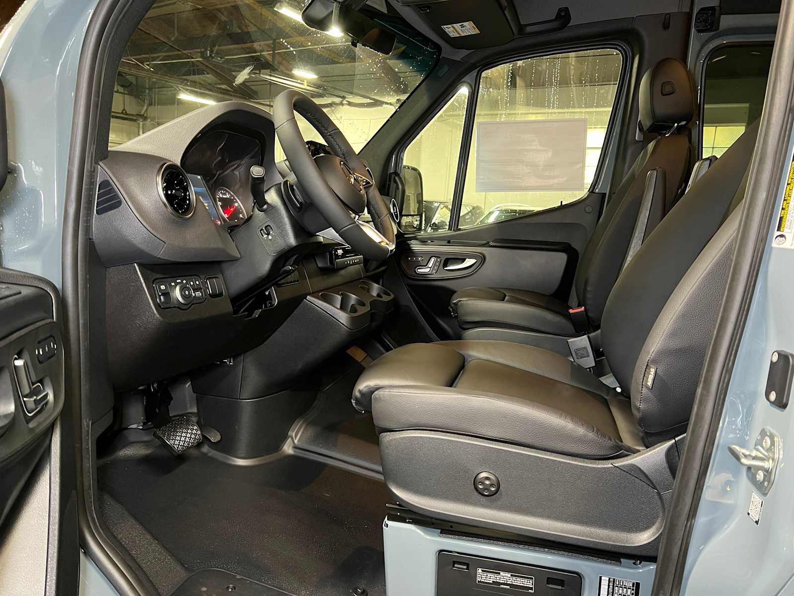 2026 Mercedes-Benz Sprinter 2500 Standard Roof I4 Diesel HO 144" AWD