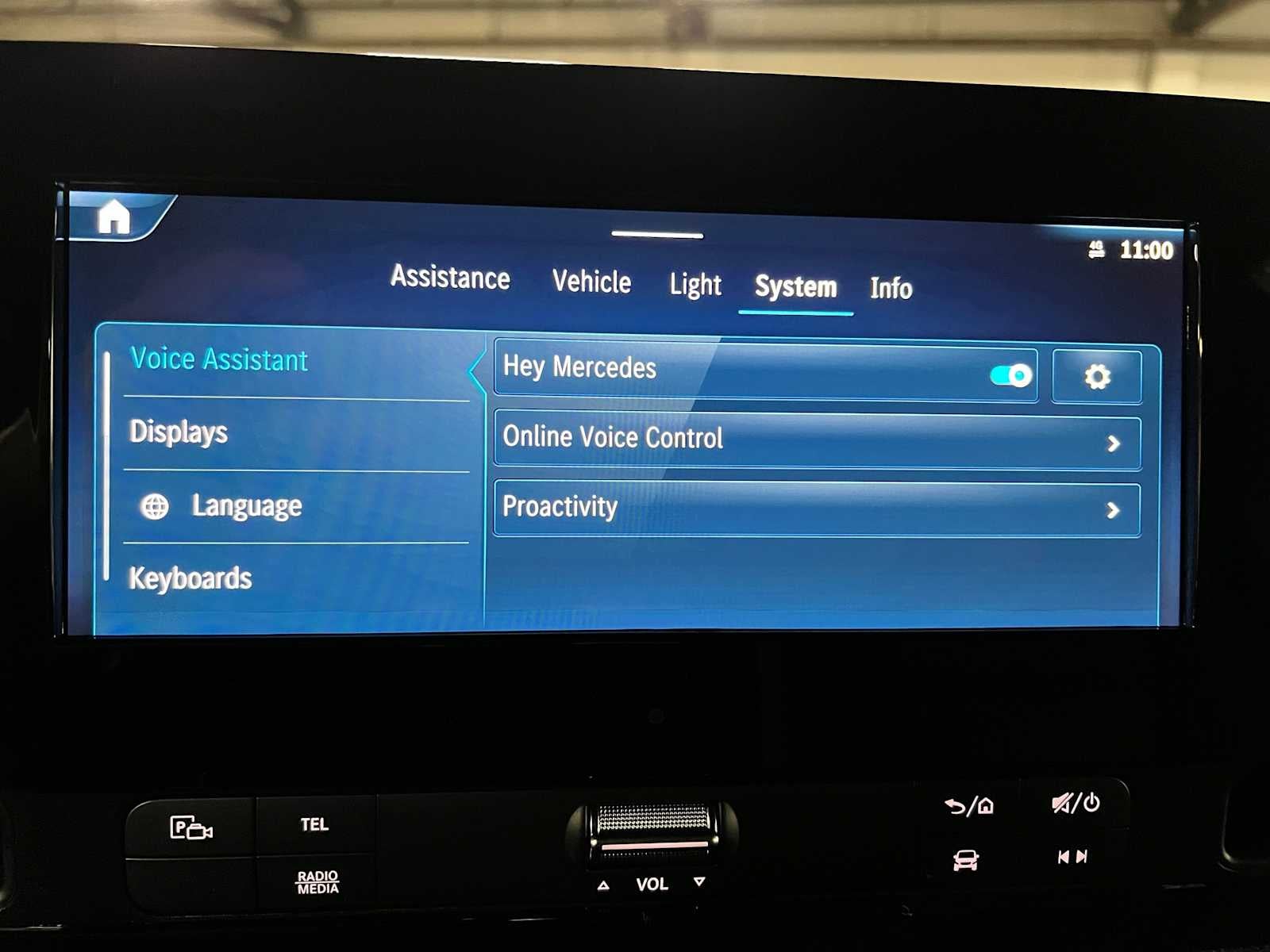 2026 Mercedes-Benz Sprinter 2500 Standard Roof I4 Diesel HO 144" AWD