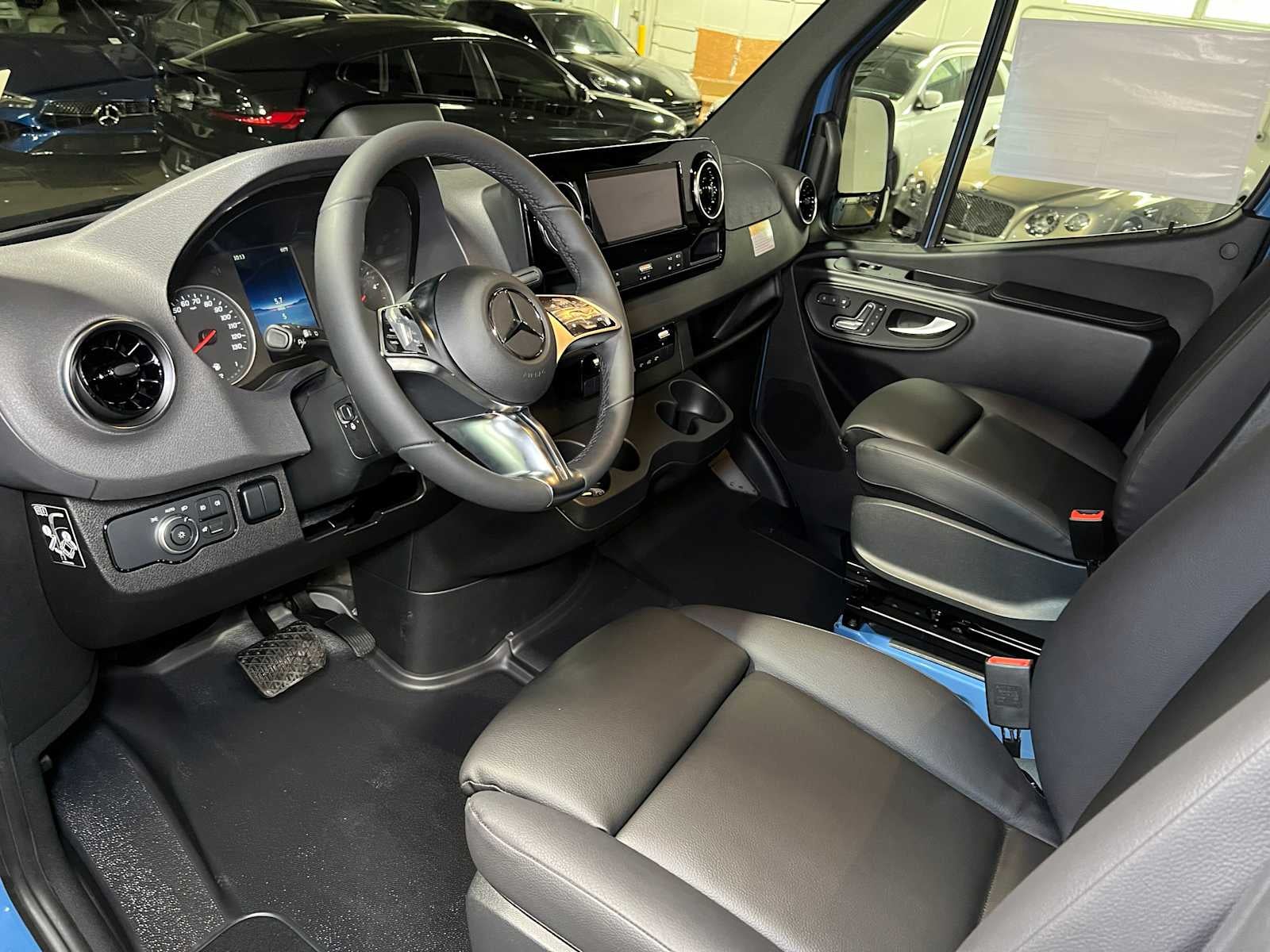 2026 Mercedes-Benz Sprinter 2500 Standard Roof I4 Diesel HO 144" AWD