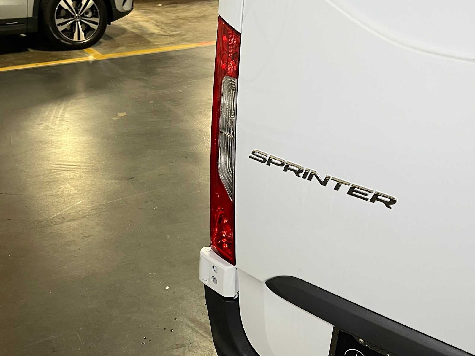 2025 Mercedes-Benz Sprinter 2500 Standard Roof I4 Diesel 144" RWD