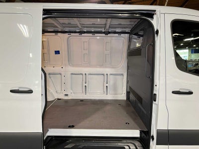 2025 Mercedes-Benz Sprinter 2500 Standard Roof I4 Diesel 144" RWD
