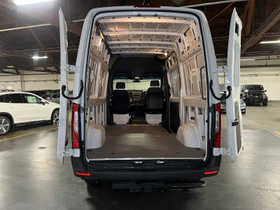 2025 Mercedes-Benz Sprinter 2500 Standard Roof I4 Diesel 144" RWD
