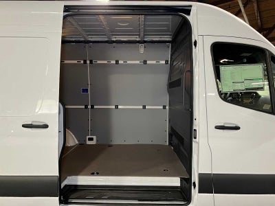 2025 Mercedes-Benz Sprinter 2500 Standard Roof I4 Diesel 144" RWD