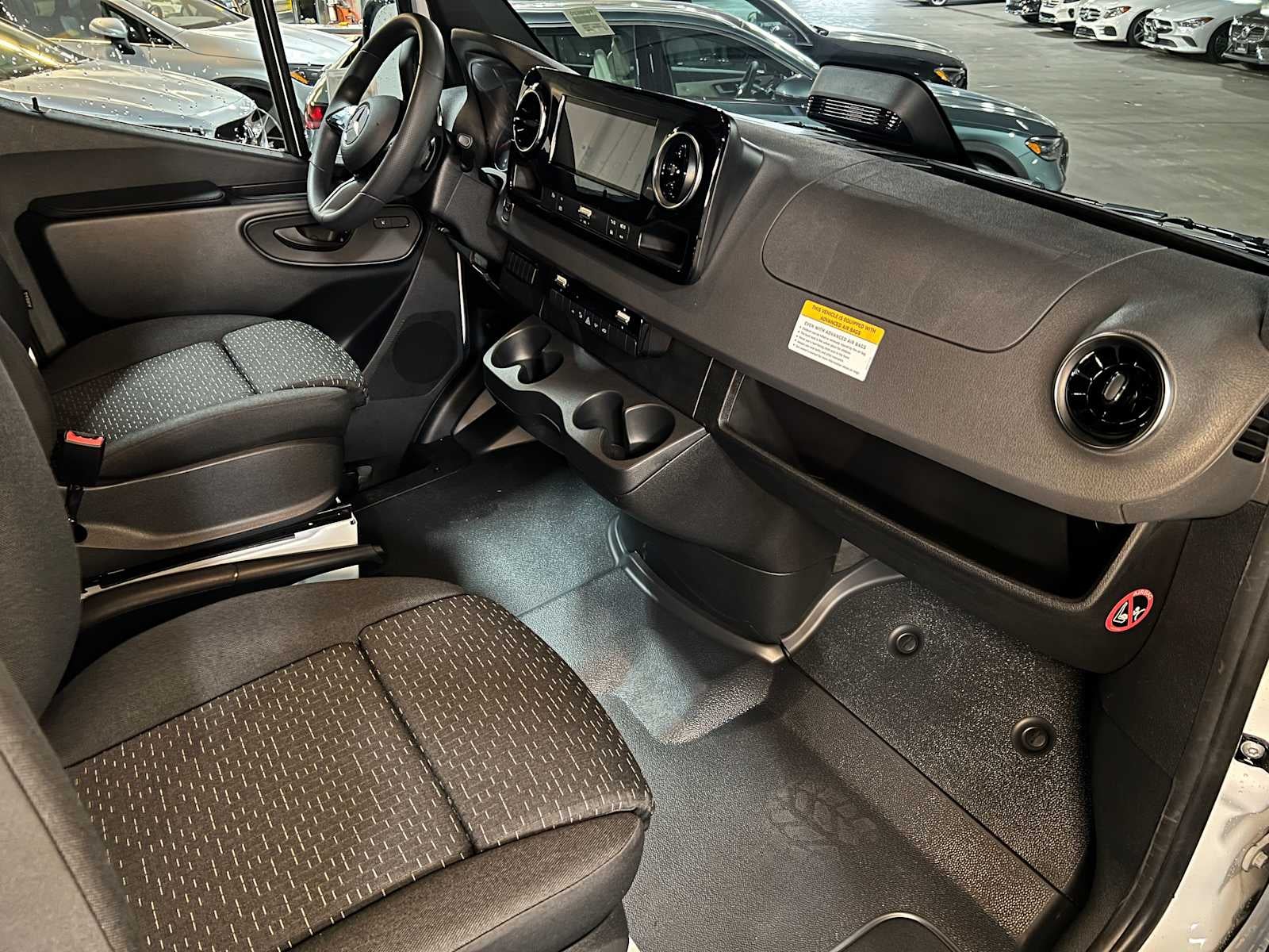 2026 Mercedes-Benz Sprinter 2500 Standard Roof I4 Diesel 144" RWD