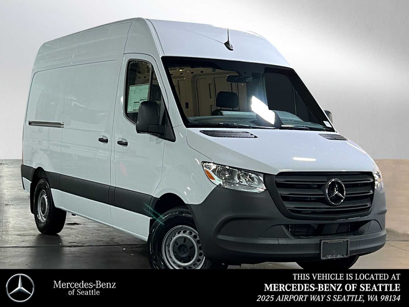 2025 Mercedes-Benz Sprinter 2500 Standard Roof I4 Diesel 144" RWD