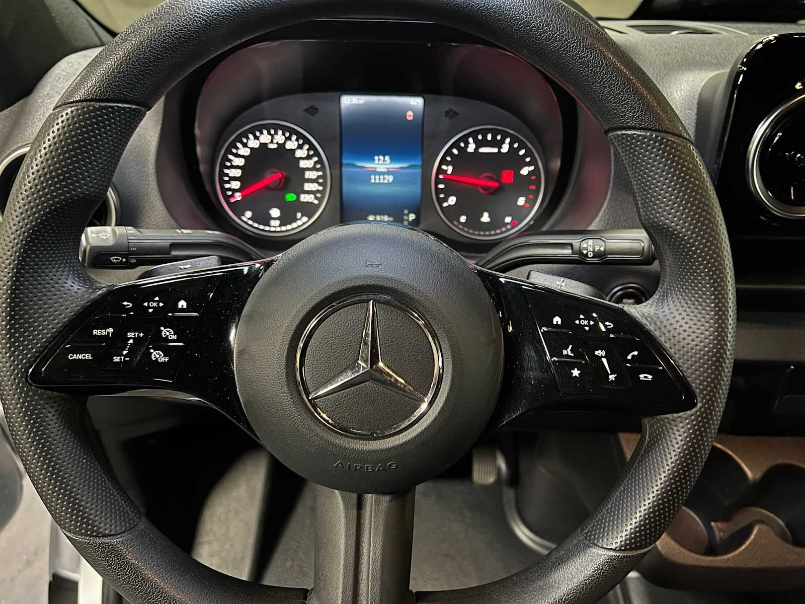 2025 Mercedes-Benz Sprinter 2500 Standard Roof I4 Diesel 144" RWD