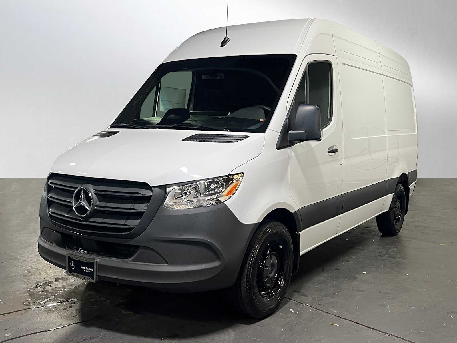 2025 Mercedes-Benz Sprinter 2500 Standard Roof I4 Diesel 144" RWD