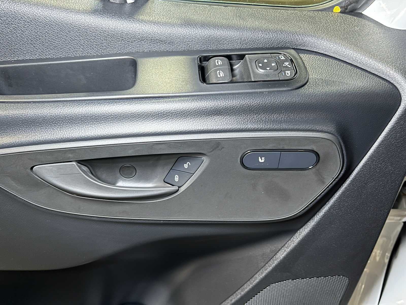 2025 Mercedes-Benz Sprinter 2500 Standard Roof I4 Diesel 144" RWD