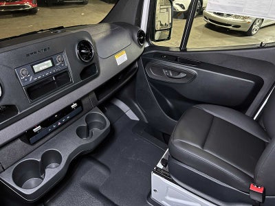 2025 Mercedes-Benz Sprinter 2500 Standard Roof I4 Diesel 144" RWD