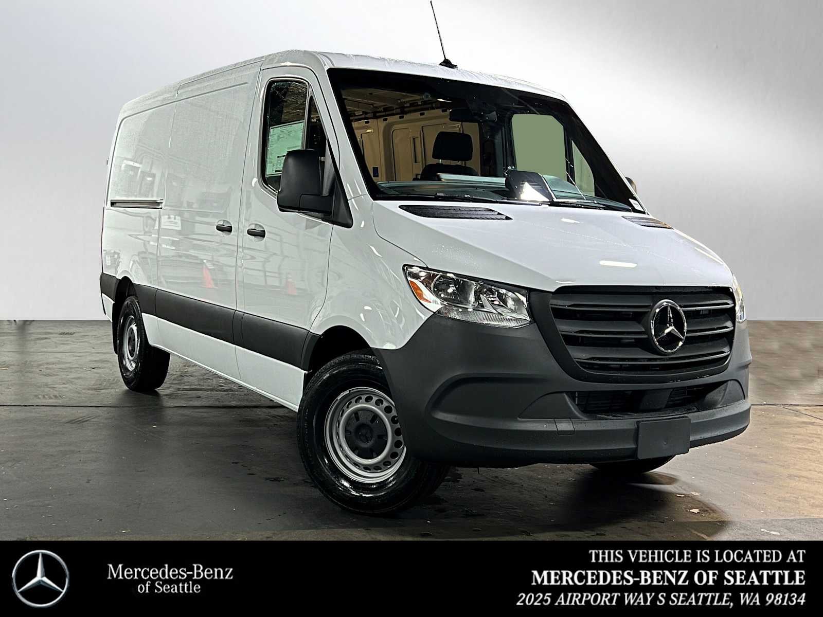 2025 Mercedes-Benz Sprinter 2500 Standard Roof I4 Diesel 144" RWD