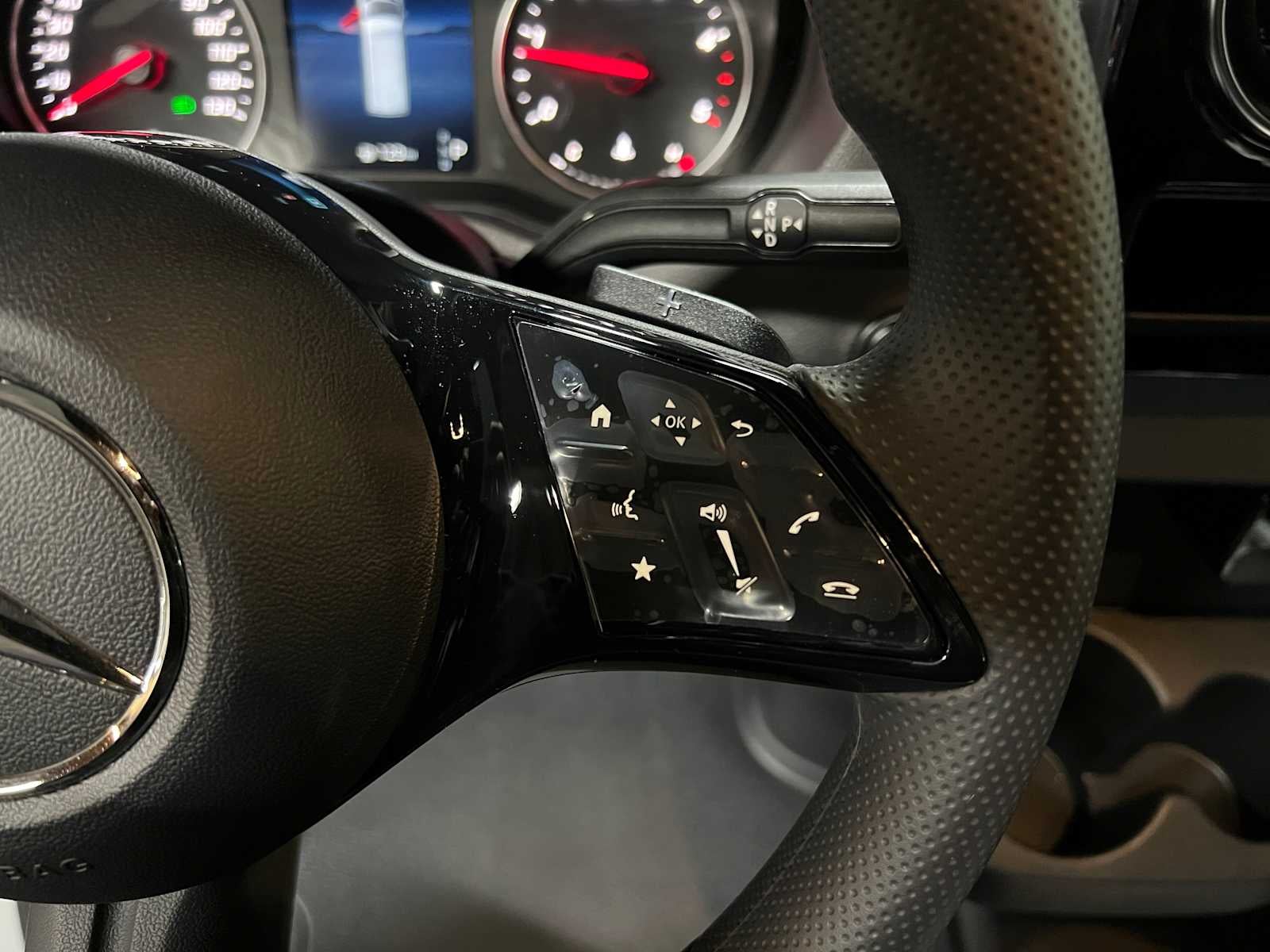 2025 Mercedes-Benz Sprinter 2500 Standard Roof I4 Diesel 144" RWD