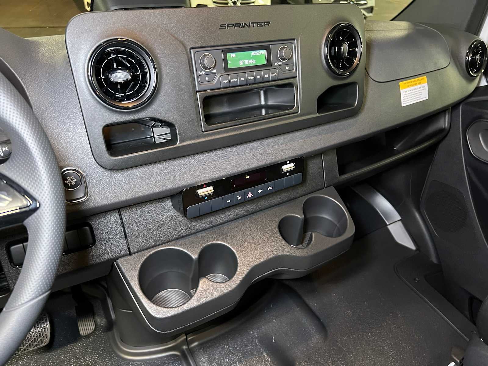 2025 Mercedes-Benz Sprinter 2500 Standard Roof I4 Diesel 144" RWD