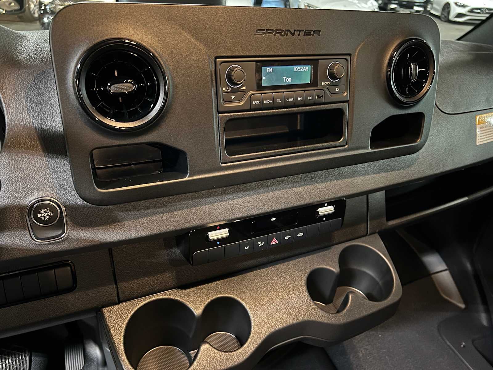 2025 Mercedes-Benz Sprinter 2500 Standard Roof I4 Diesel 144" RWD