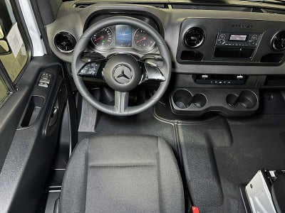 2025 Mercedes-Benz Sprinter 2500 Standard Roof I4 Diesel 144" RWD