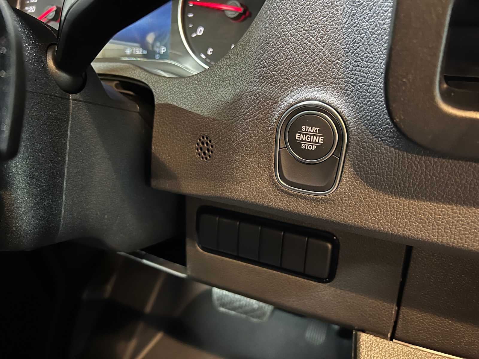 2025 Mercedes-Benz Sprinter 2500 Standard Roof I4 Diesel 144" RWD