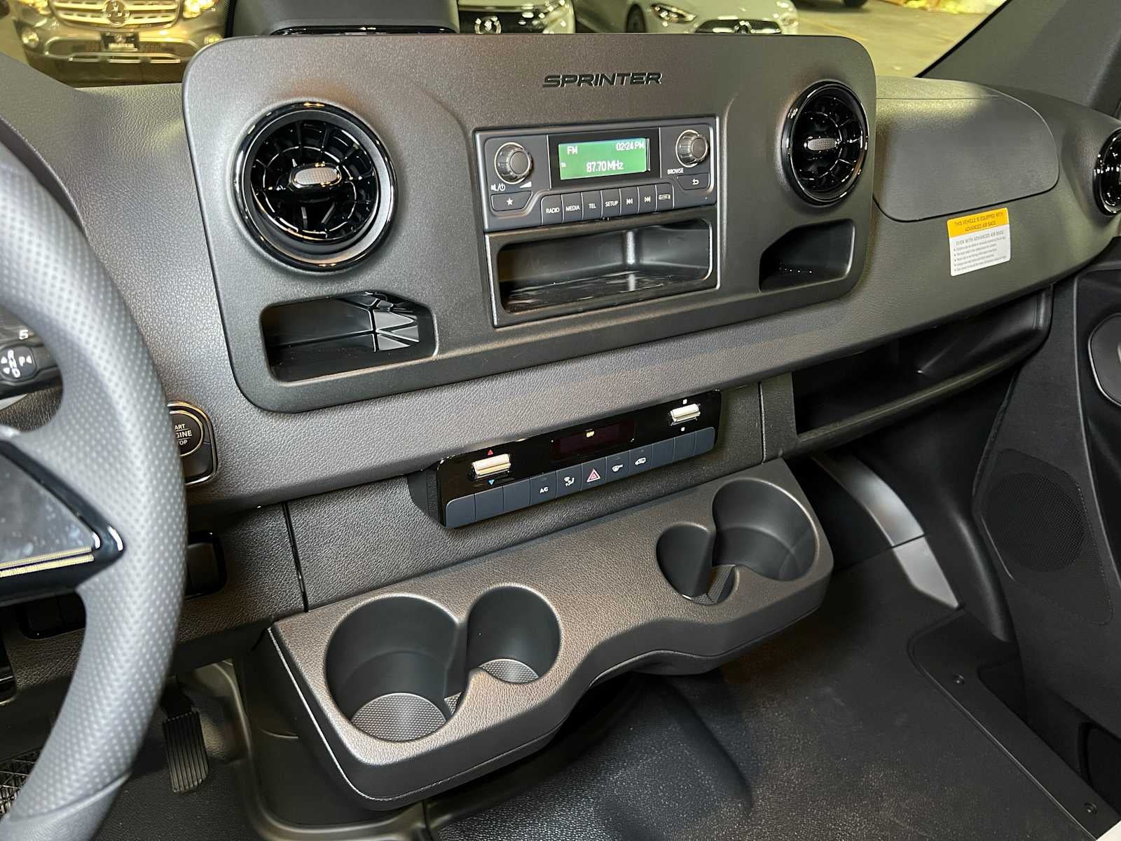 2025 Mercedes-Benz Sprinter 2500 Standard Roof I4 Diesel 144" RWD