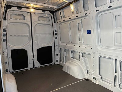2026 Mercedes-Benz Sprinter 2500 Standard Roof I4 Diesel 144" RWD
