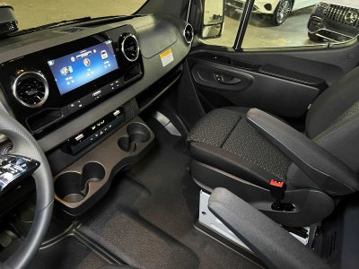 2026 Mercedes-Benz Sprinter 2500 Standard Roof I4 Diesel 144" RWD