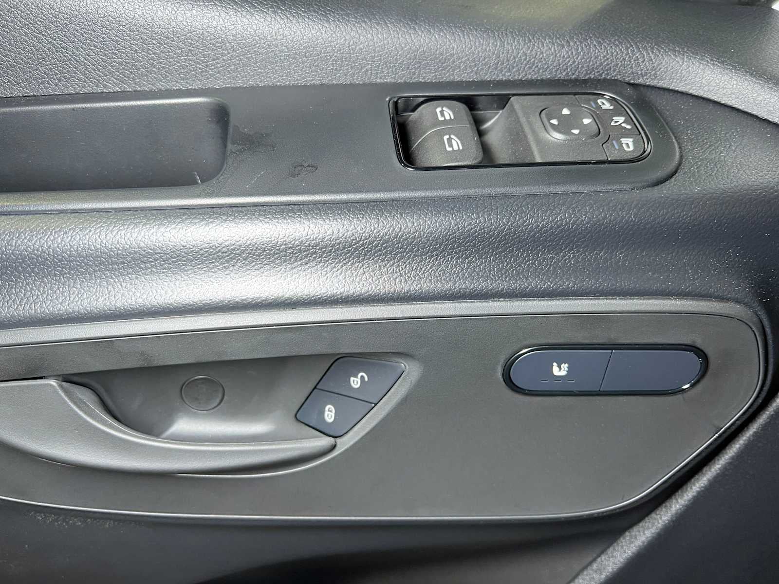 2025 Mercedes-Benz Sprinter 2500 High Roof I4 Diesel 170" RWD