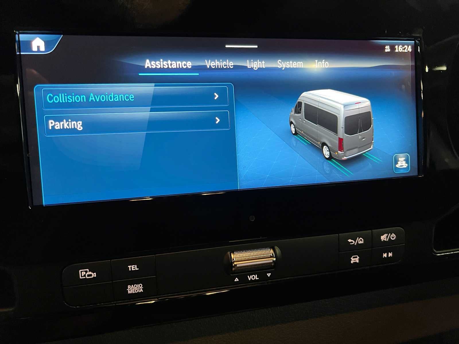 2025 Mercedes-Benz Sprinter 2500 High Roof I4 Diesel 170" RWD