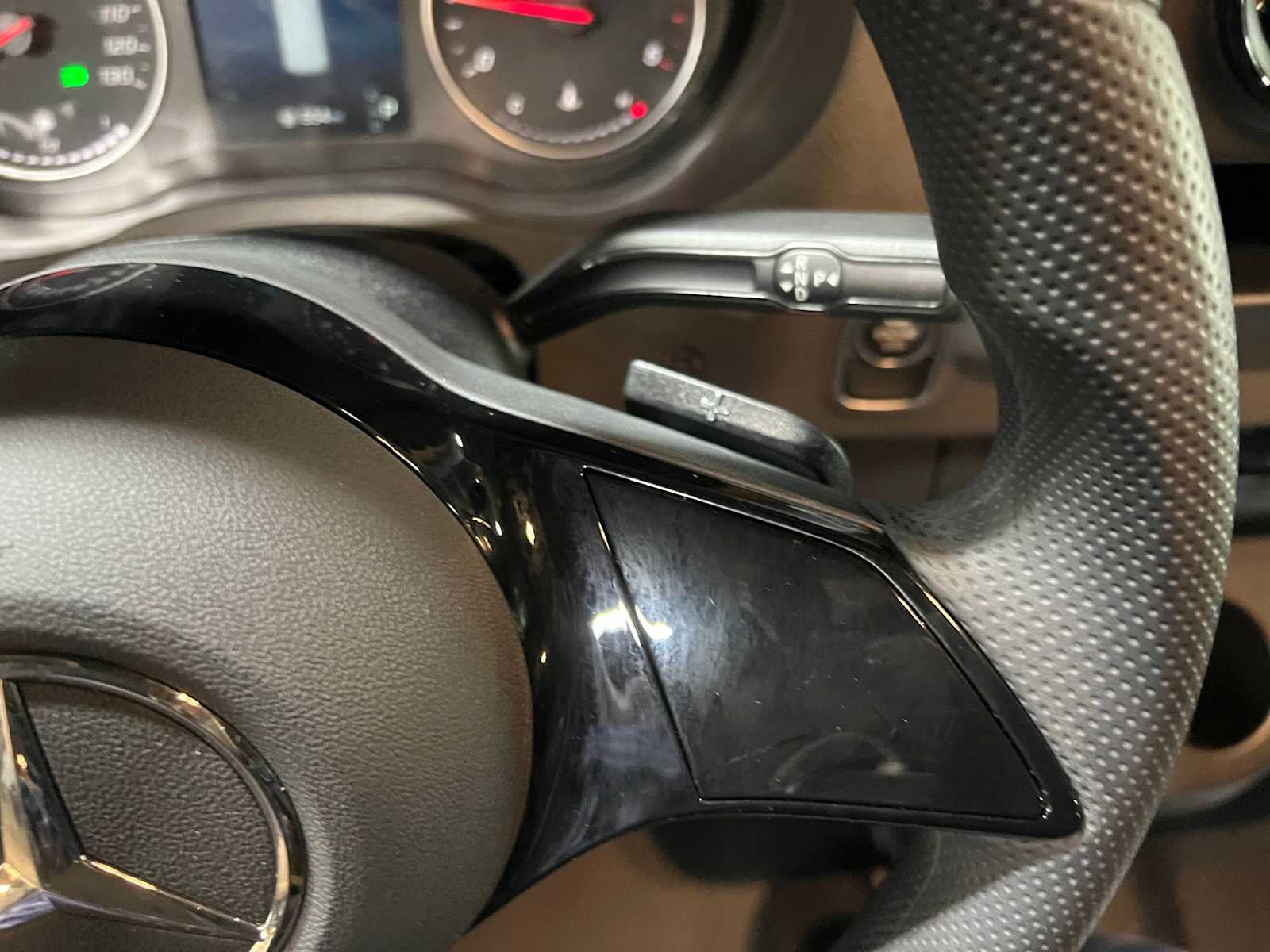 2025 Mercedes-Benz Sprinter 2500 Standard Roof I4 Diesel HO 144" RWD