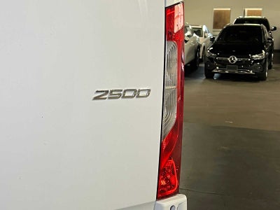 2025 Mercedes-Benz Sprinter 2500 Standard Roof I4 Diesel HO 144" RWD