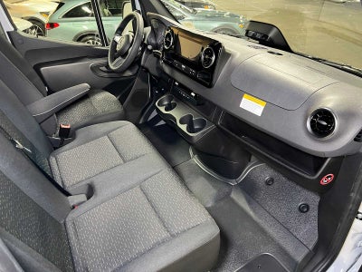 2026 Mercedes-Benz Sprinter 2500 Standard Roof I4 Diesel HO 144" RWD